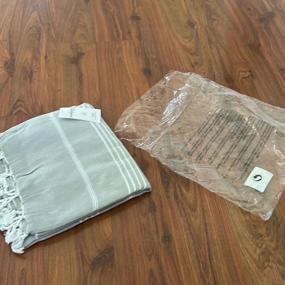 NWT Linum Home Gray striped throw blanket lightweight cotton made in turkey with